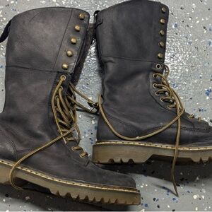 Doc Martens fold over boot